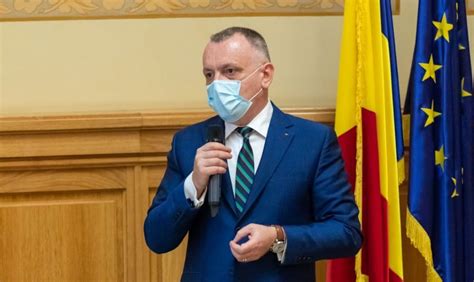 Ministrul Educației a anunțat condițiile în care pot fi organizate