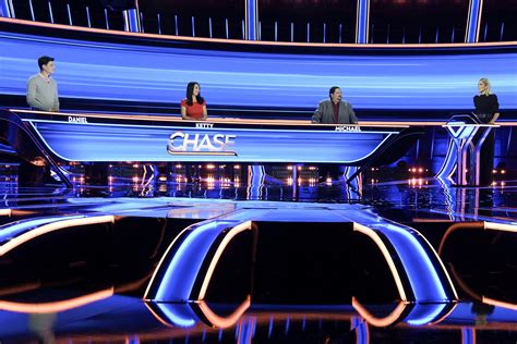 First-year law student battles ‘Jeopardy!’ champions on the new game show “The Chase” - Daily Trojan