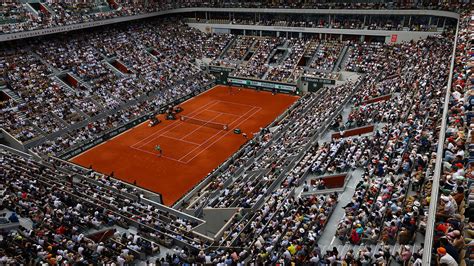 Iga Swiatek Ve Jannik Sinner Roland Garros Da Yar Finalde