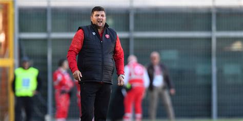 Perugia Ufficiali Le Dimissioni Di Silvio Baldini