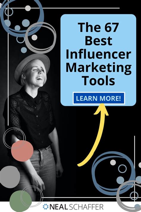 A Woman With An Arrow Pointing To The Text The Best Influencer