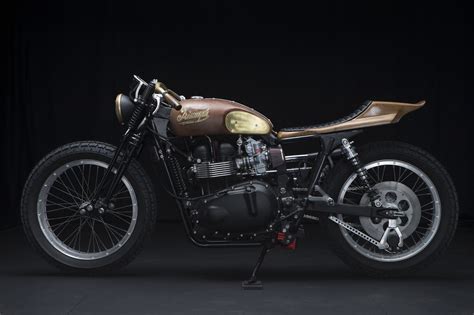 Triumph Flat Tracker