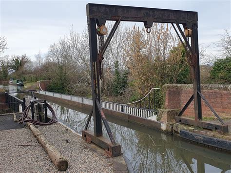 Wootton Wawen aqueduct - History & Heritage - Canal World