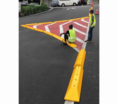 Separation Kerb Lane Separator Road Divider Traffic Lane Separators