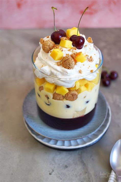 Sommer Trifle Mit Kirschen Mango Bake To The Roots