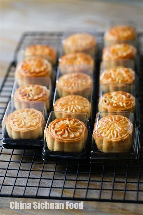 Chinese Mooncakes—traditional Version Recipe Mooncake Recipe Asian Desserts Moon Cake