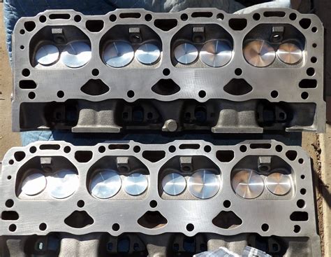 Sbc Small Block Chevy Cylinder Heads 350 57l Vortec 1401083 Tbi Ebay