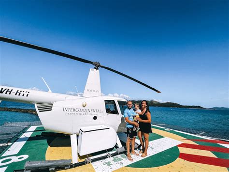 Incrível experiência de voar de helicóptero em Whitsundays