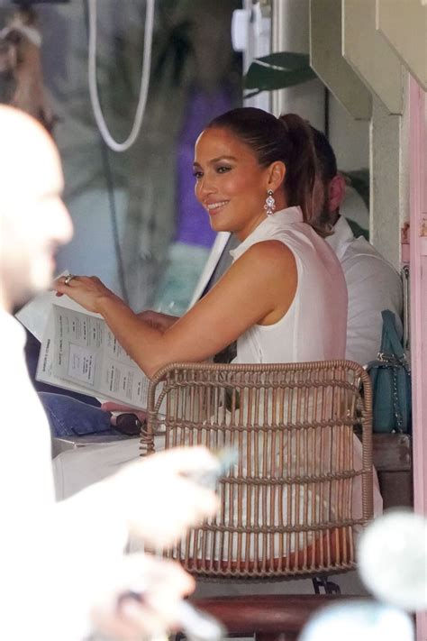 Jennifer Lopez St Bart Braless Elegance Hot Celebs Home