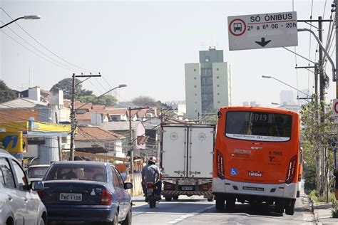 Faixa Exclusiva De ônibus Foto Marcos Santos Usp Imagens Usp Imagens