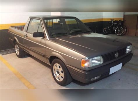 Picelli Leilões VW Saveiro GL 1 8 1995 1995