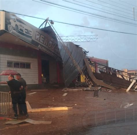 Temporal Deixa Estragos Nas Ruas De Picos