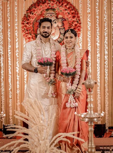 Traditional Hindu Wedding Couple Portrait In 2023 Kerala Wedding