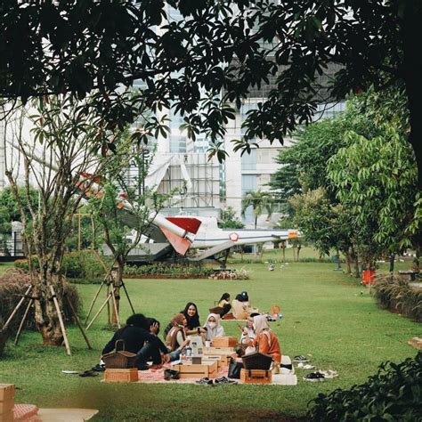 Tempat Ngabuburit Asyik Di Jakarta Selatan