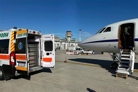 MEDEVAC Dell Aeronautica Militaresoccorso Aereo Per Una Donna