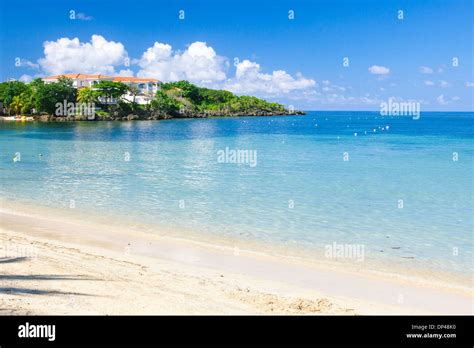 Tropical climate architecture hi-res stock photography and images - Alamy