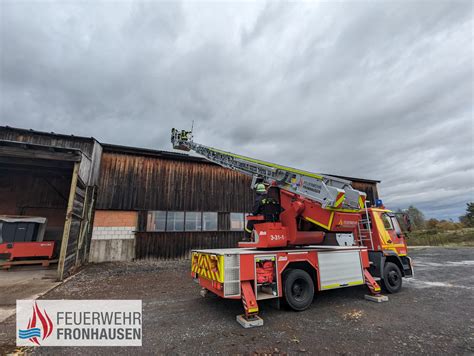 Einsatz Drehleiter Freiwillige Feuerwehr Fronhausen