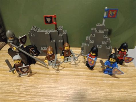 Lego Original Medieval Knights Set, Hobbies & Toys, Toys & Games on ...