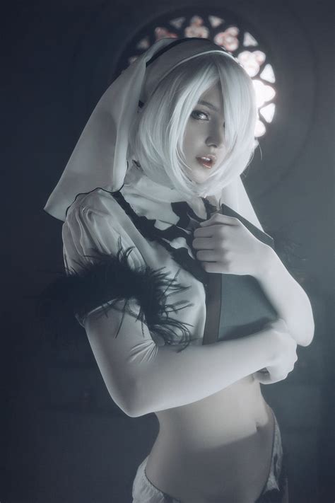 Women Model Shirogane Sama B Short Hair White Hair Hair Over One