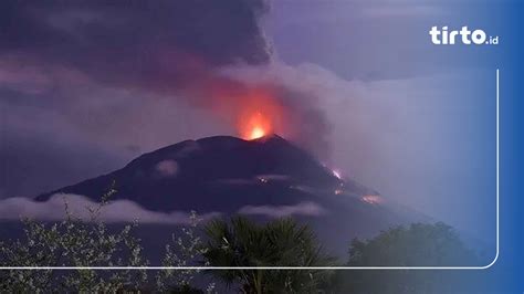 Pvmbg Laporkan Gunung Ile Lewotolok Di Lembata Kembali Erupsi