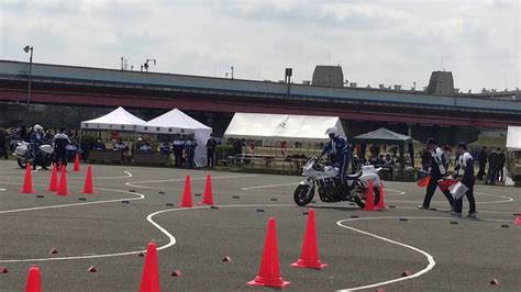 第40回警視庁白バイ安全運転競技大会【バランス走行競技】 Youtube