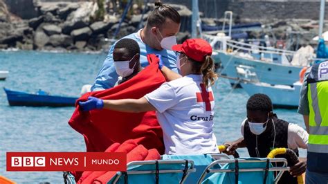 Al Menos 30 Migrantes Pueden Haber Muerto En El Hundimiento De Un Barco Frente A Las Islas