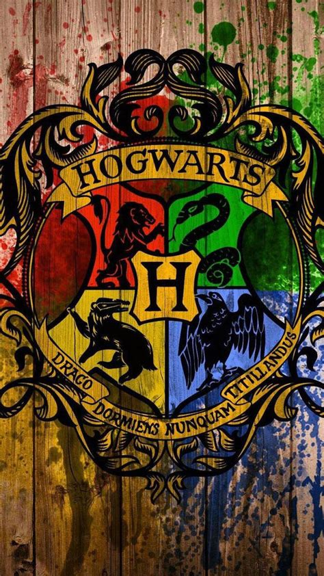 Gryffindor Slytherin Hufflepuff Ravenclaw Harry Potter