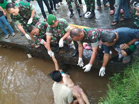 Foto Mayat Perempuan Tanpa Sensor