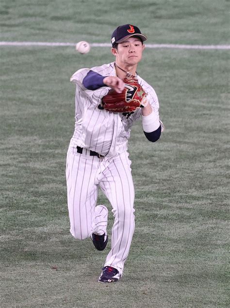 3月のwbcで遊撃手として軽快に打球をさばく日本代表・中野拓夢 ― スポニチ Sponichi Annex 野球