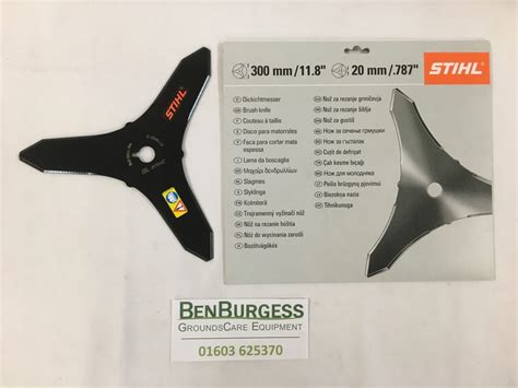 STIHL Brush Knife 300MM 3 Blade Ben Burgess