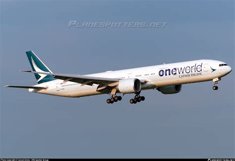 B Kqn Cathay Pacific Boeing 777 367er Photo By Varani Ennio Vrn Spotter Group Id 1477161