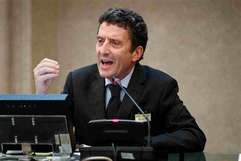 Chi Pietrangelo Buttafuoco Il Nuovo Presidente Della Fondazione La