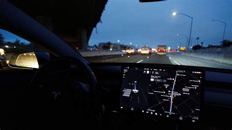 Unf Lle Werden Untersucht Us Beh Rde Unterzieht Tesla Autopilot