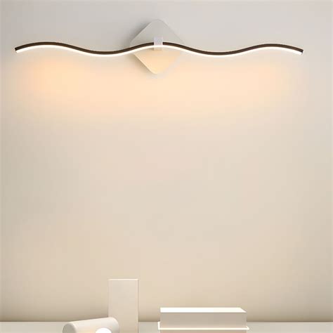 Modern Simple Fashion Style Linear Shade Wall Sconce Metal Light