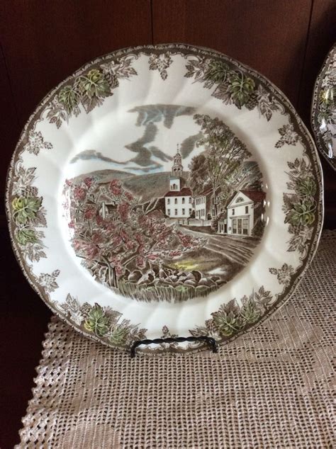 Friendly Village " The Village Green" buffet plate | Friendly village ...