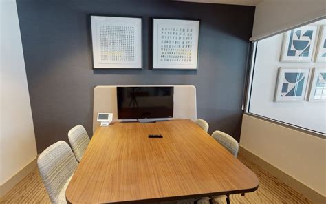 Intimate Meeting Space In A Well Equipped Conference Room Los Angeles