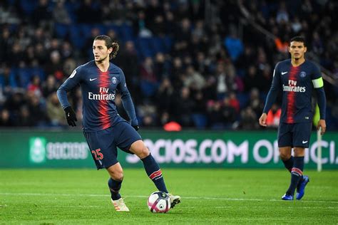 Foot PSG PSG Leonardo perd la bataille Rabiot file à la Juventus