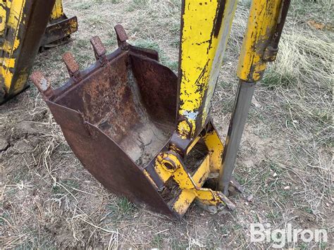 Massey-Ferguson 220 3-Pt Backhoe Attachment | Construction | BigIron