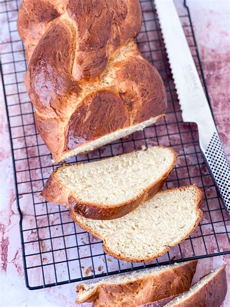 Luxe Vlechtbrood Hefezopf Recept Betty S Kitchen