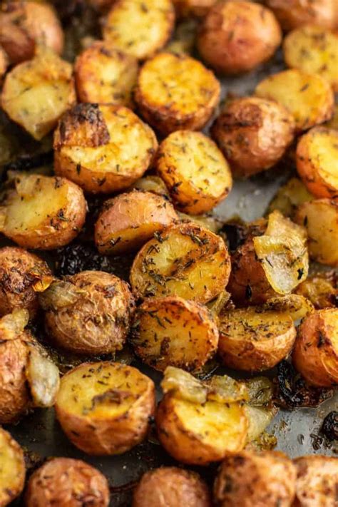 Easy Roasted Potatoes And Onions Build Your Bite