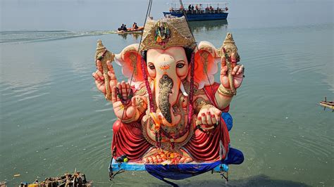 Hyderabad Ganesh Nimajjanam Big Ganesh Visarjan In Tankbund Hyderabad