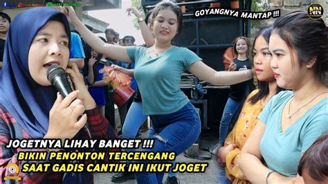 LAGU SASAK VIRAL VERSI NANA MEGANTARA MEMBUAT GADIS CANTIK INI JOGET