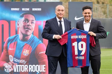 Presentación Vitor Roque FC Barcelona Vitor Roque sueña despierto