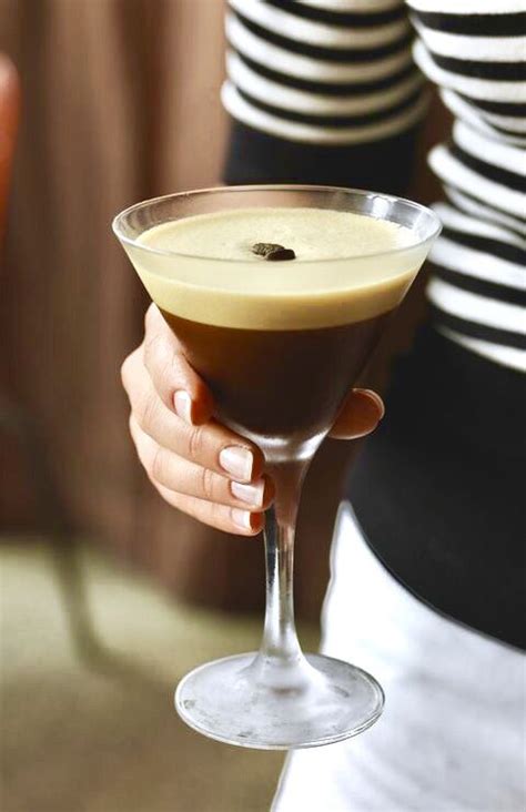 Easy Fall Cocktails To Make When It Starts Cooling Down Espresso