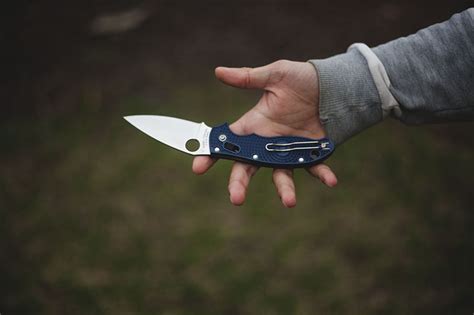 Spyderco Manix 2 Lightweight FRN S110V Knife Review