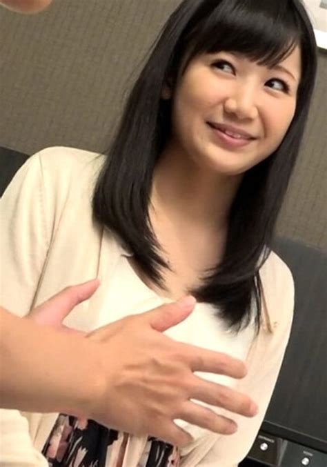 黒髪清楚系の人妻さんとホテルで不倫ごっこsex！？ごっこなら罪悪感なし？他人チ ポを嬉しそうに咥える美人妻！ エロ動画・アダルトビデオ