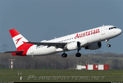 OE LBT Austrian Airlines Airbus A320 214 Photo by Samuel Rößler ID