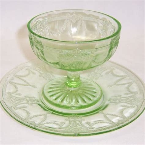 Hocking Glass Dining Hocking Depression Glass Green Cameo Ballerina Molded Sherbet With