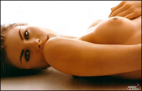 Martina Colombari Pagina Immagini Oops Topless Bikini Video