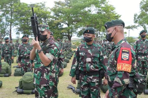 Asop Panglima Tni Cek Kesiapan Prajurit Yonif 136 Ts